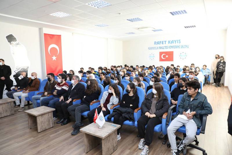 Hüseyin Girenes Fen Lisesi'nden Fakültemize Ziyaret