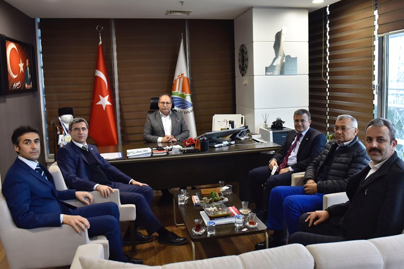 Dekanlığımızdan Antalya Organize Sanayi Bölgesi Müdürüne Ziyaret 